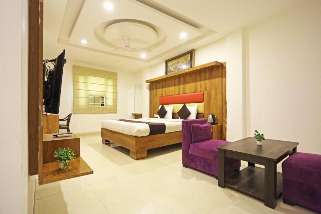 Hotel Urban Luxury New Delhi Exterior foto